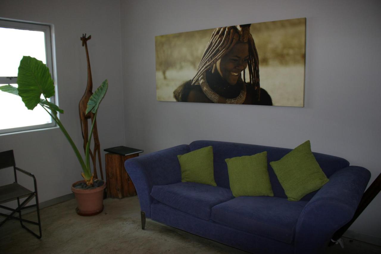 Vondelhof Guesthouse Windhoek Bagian luar foto